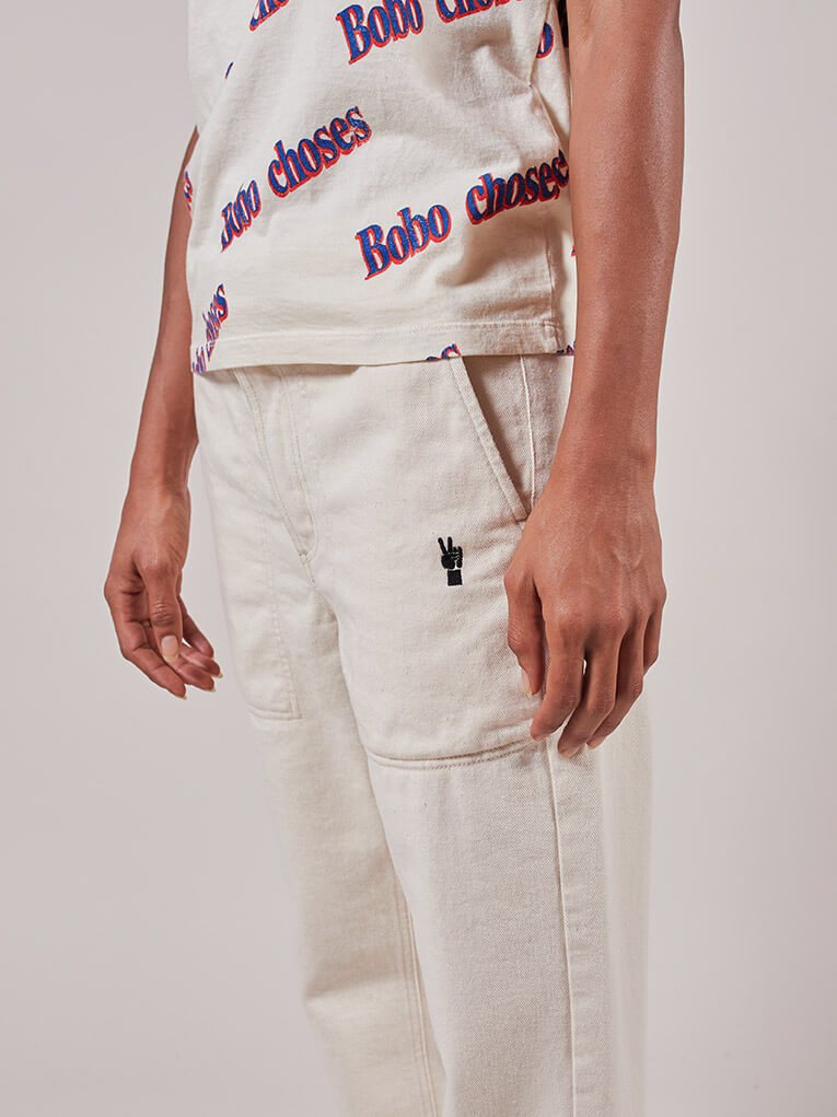 Fingers Crossed Embroidery Straight Jean