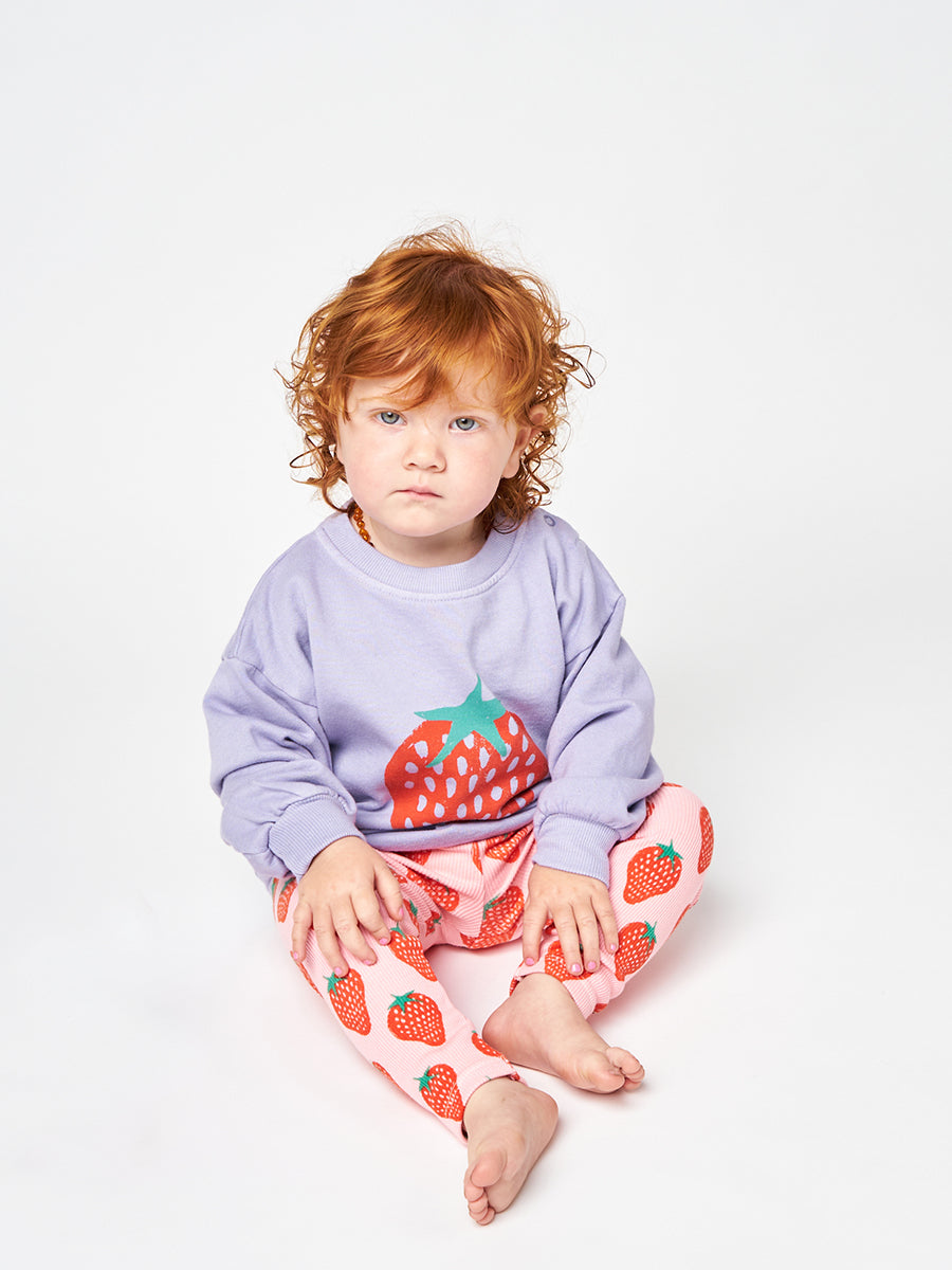 Strawberry all over leggings