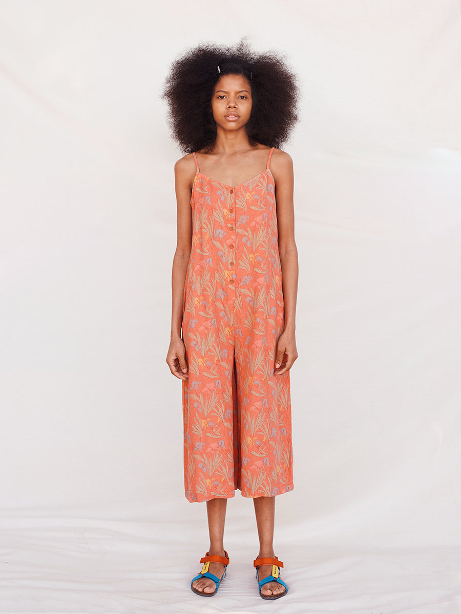 Floral print strap buttoned jumpsuit