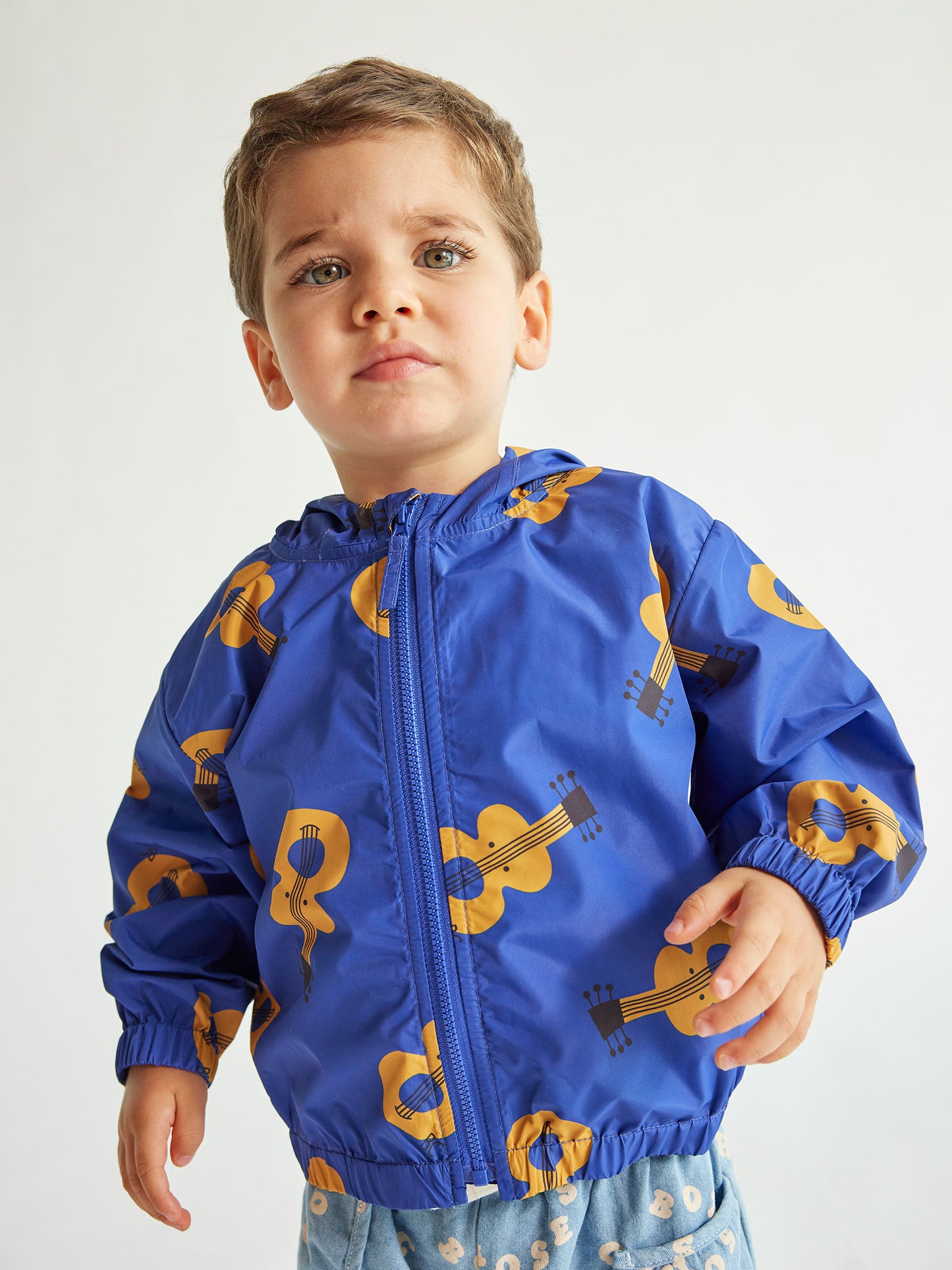 Acoustic Guitar all over wind stopper