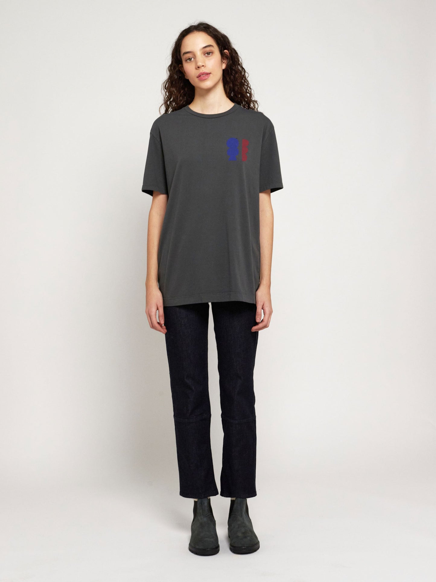 Mixed mold unisex T-shirt