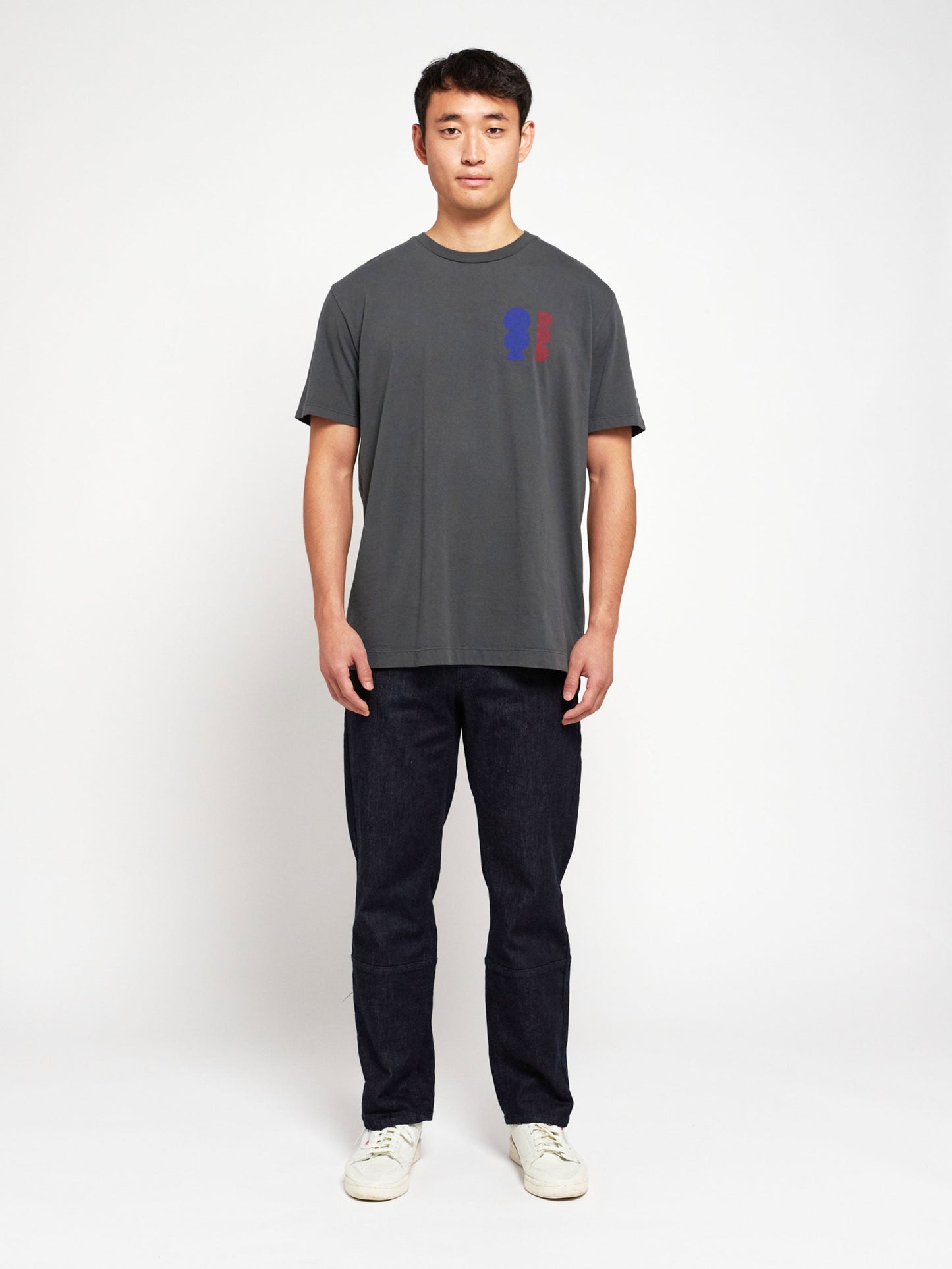 Mixed mold unisex T-shirt