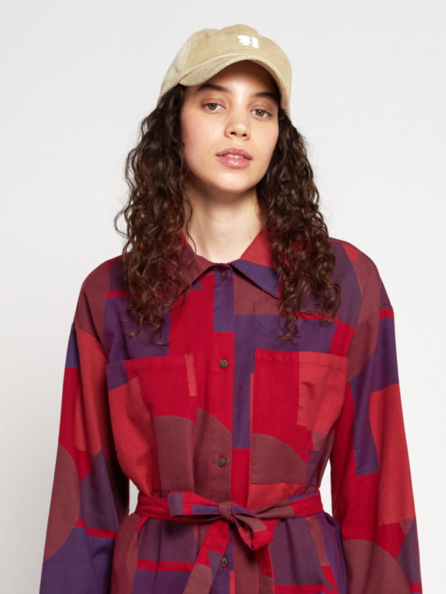 Embroidered corduroy cap