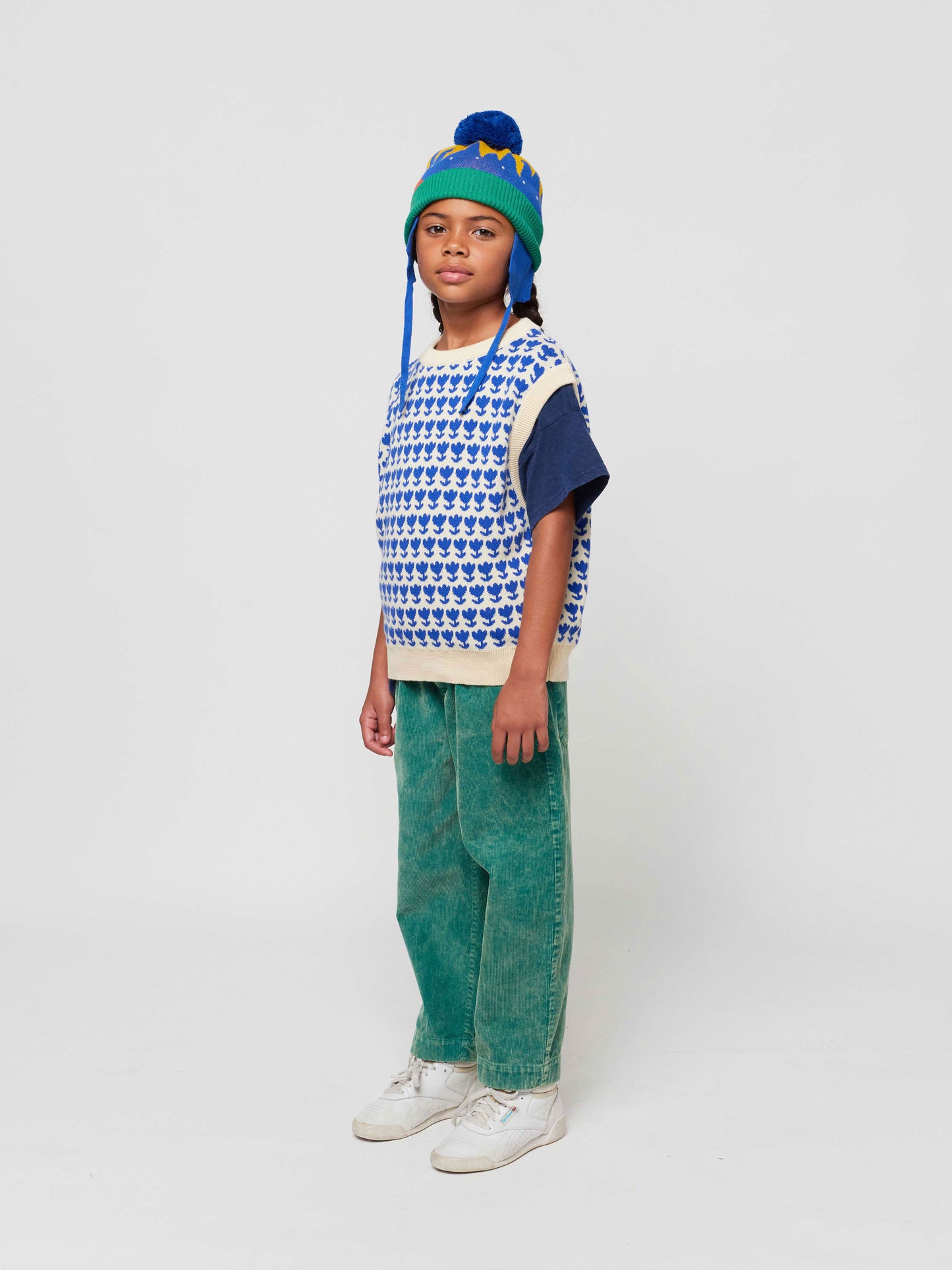 Retro Small Flowers all over jacquard knitted vest