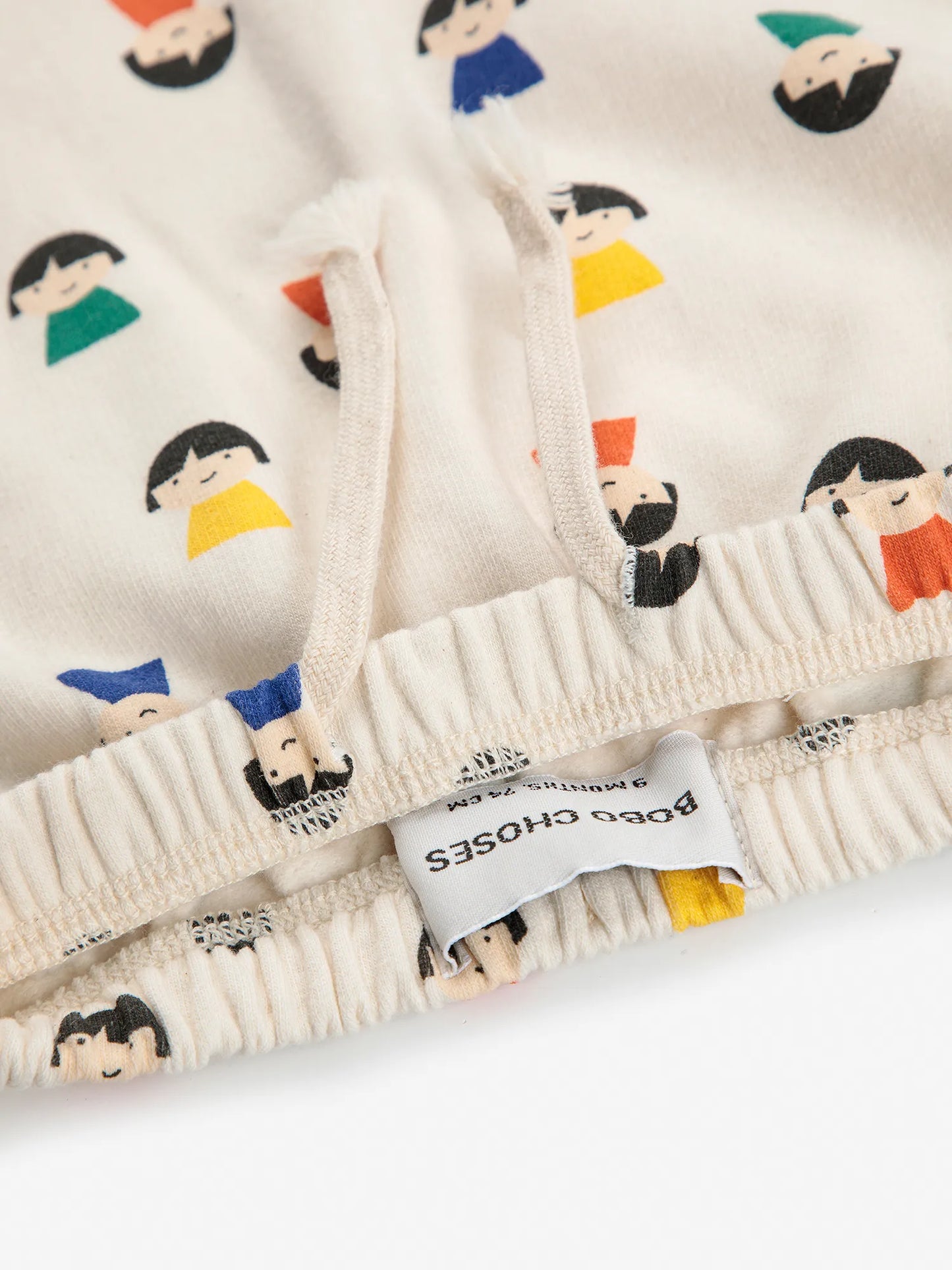 Game Pawns all over sweatshirt look