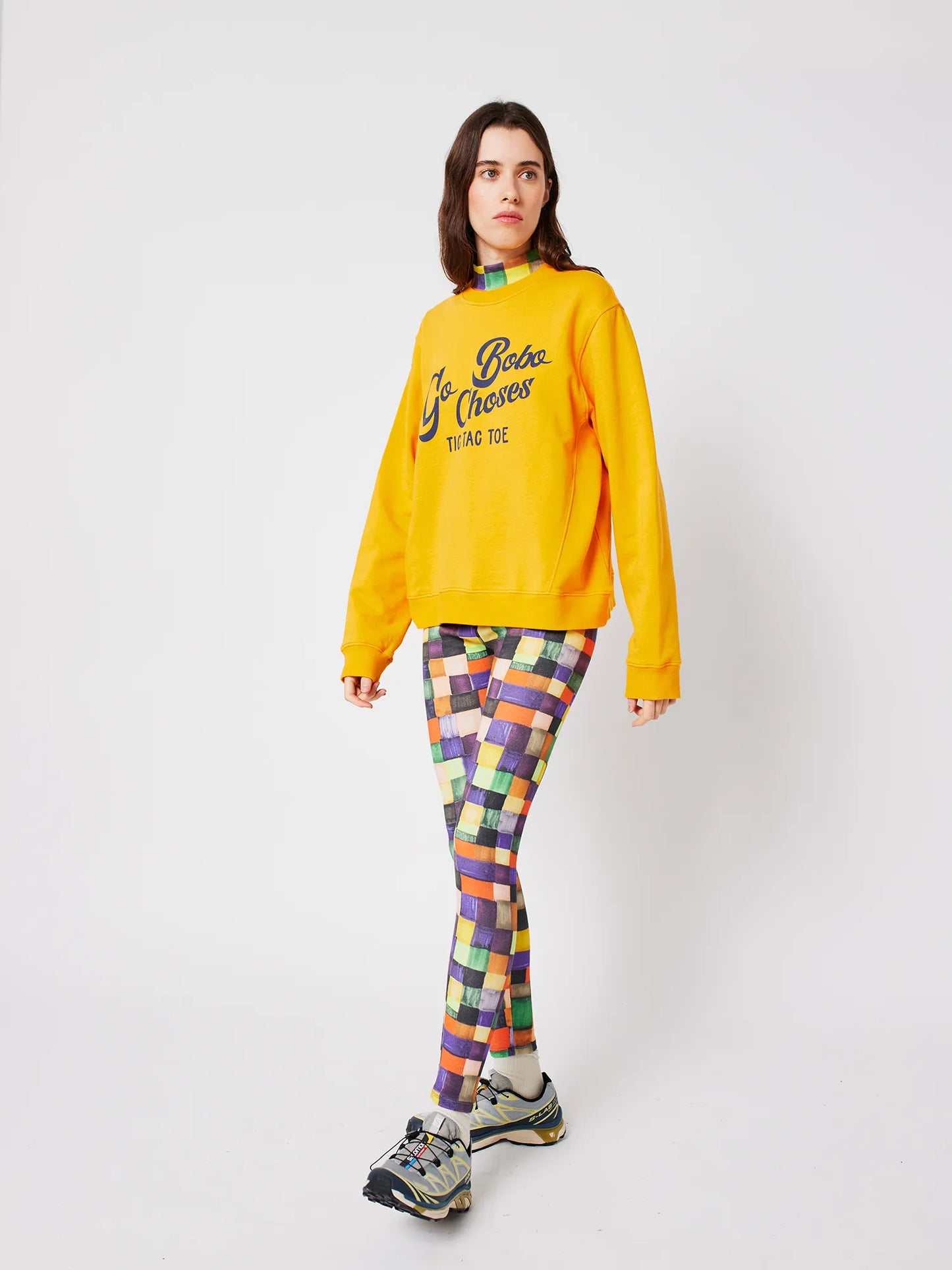 Tailliertes Sweatshirt Go Bobo