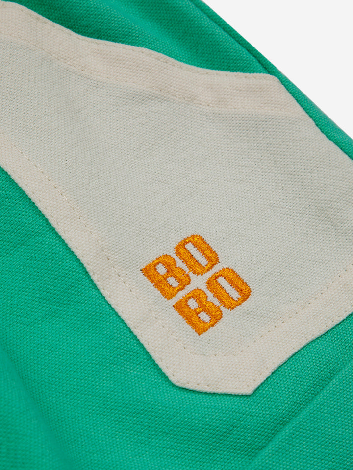 Contrast pocket woven shorts