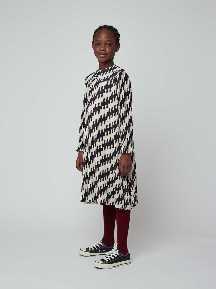 Abstract all over pleated dress