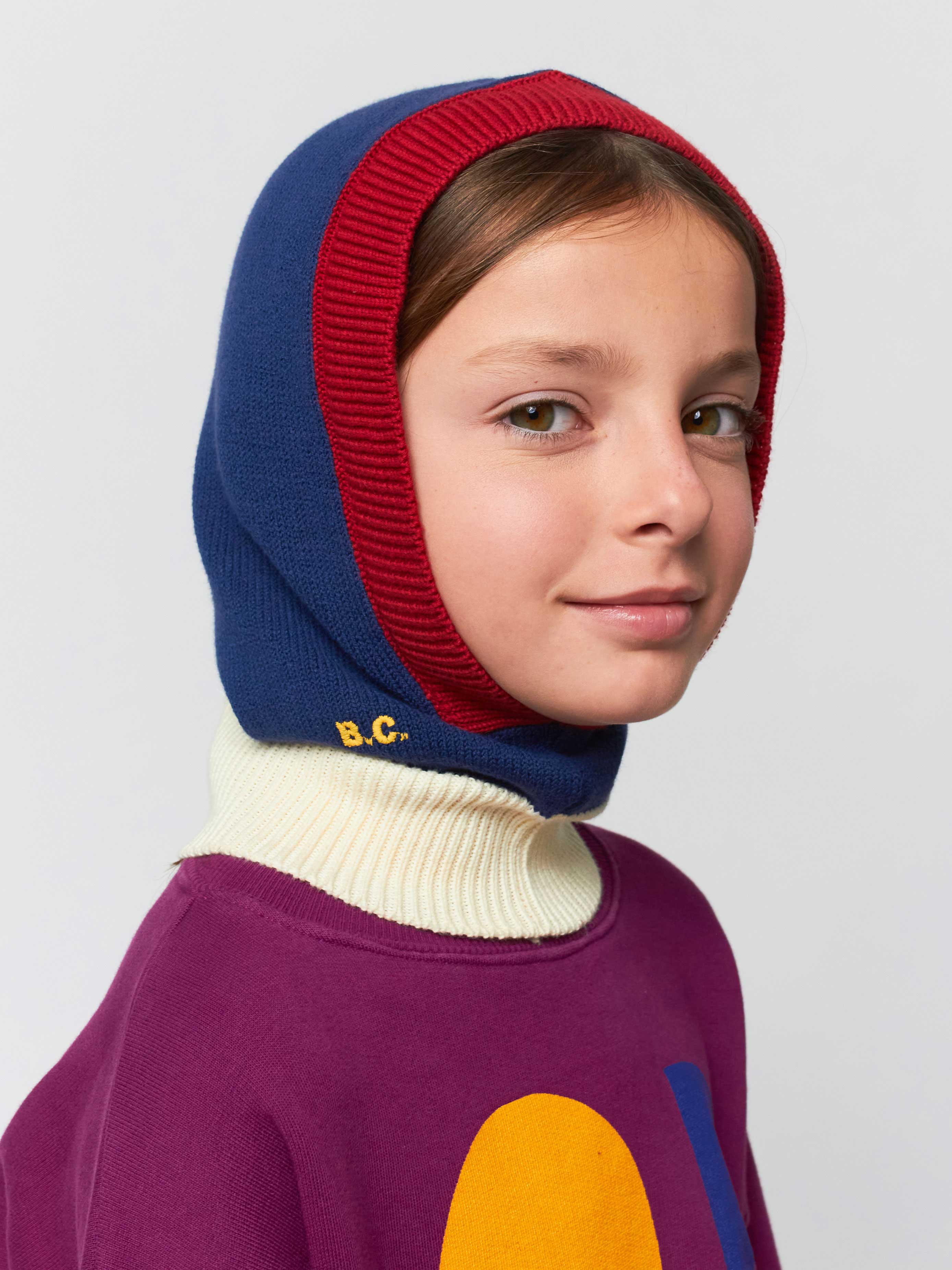 Blue color block knitted hood