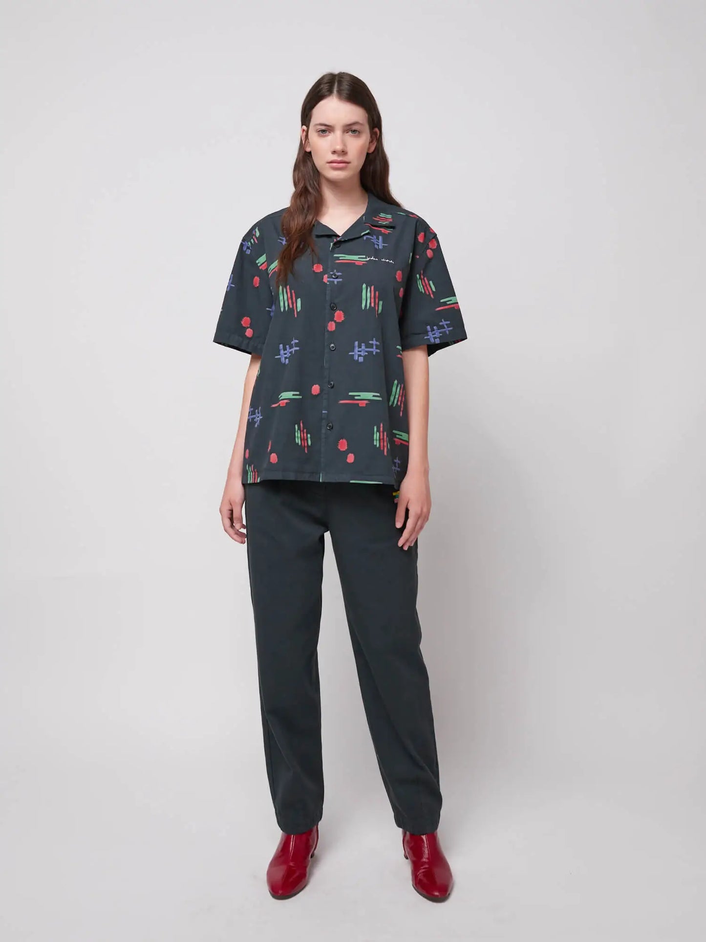 Camisa unisex estampada multicolor