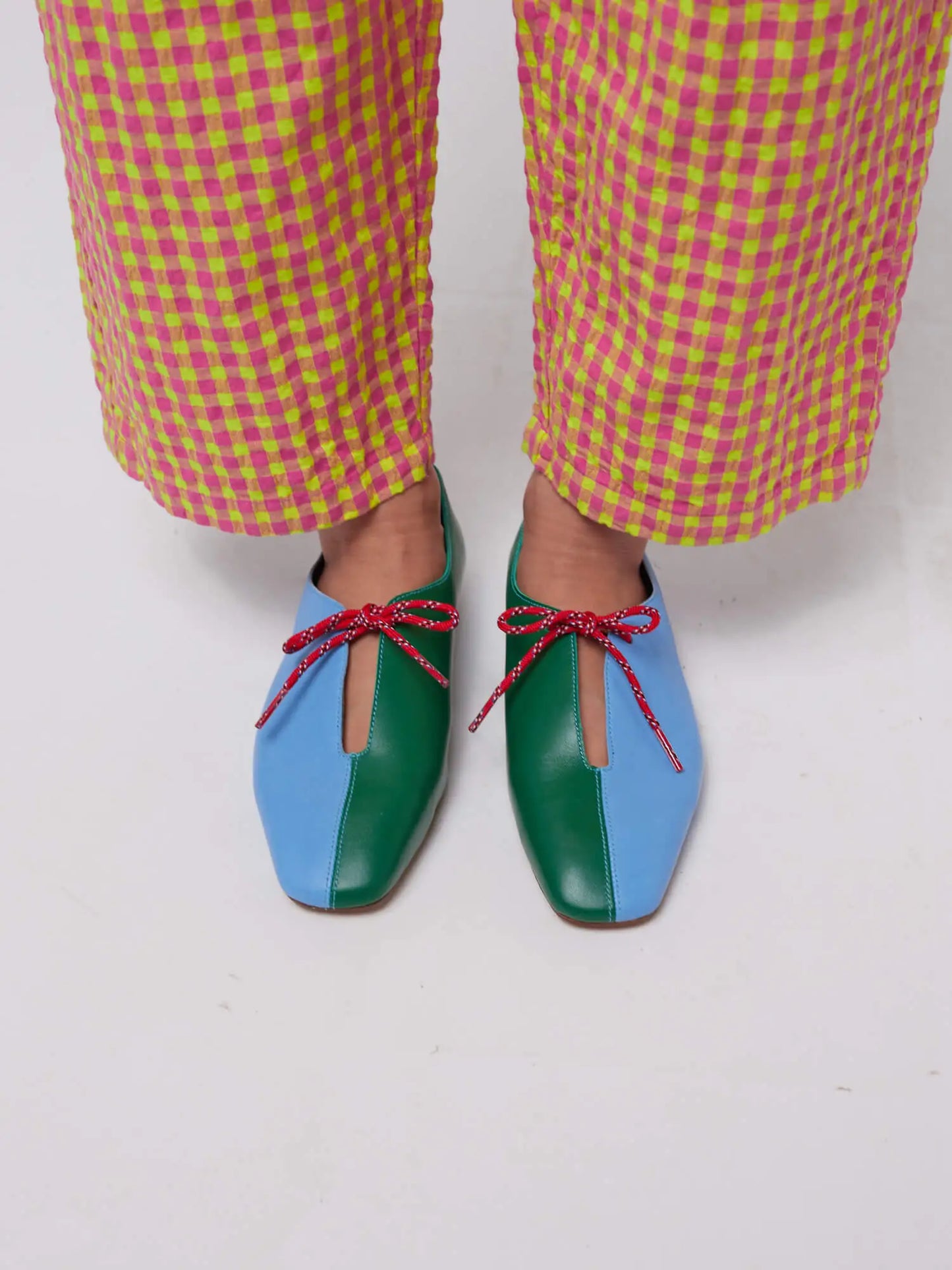 Color block ballet flats