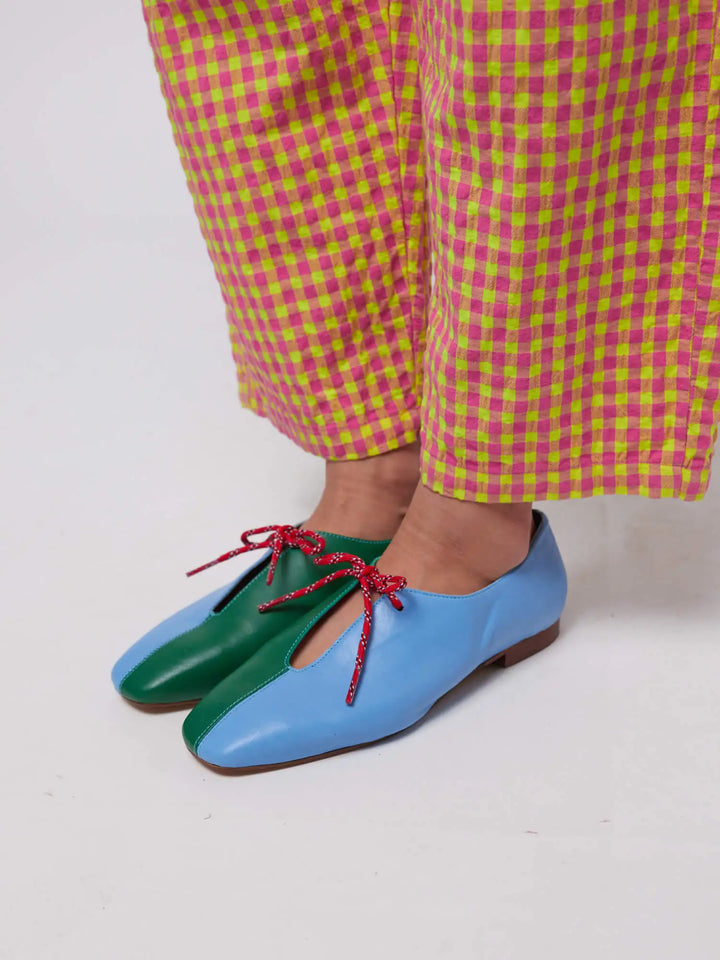 Color block ballet flats