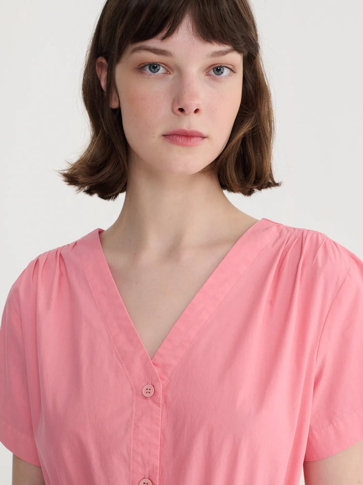 Hemdkleid mit V-Ausschnitt