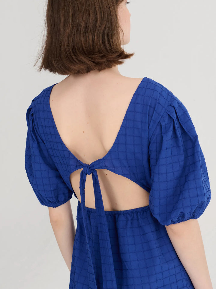 Baumwollkleid mit Rückenausschnitt Fantasy