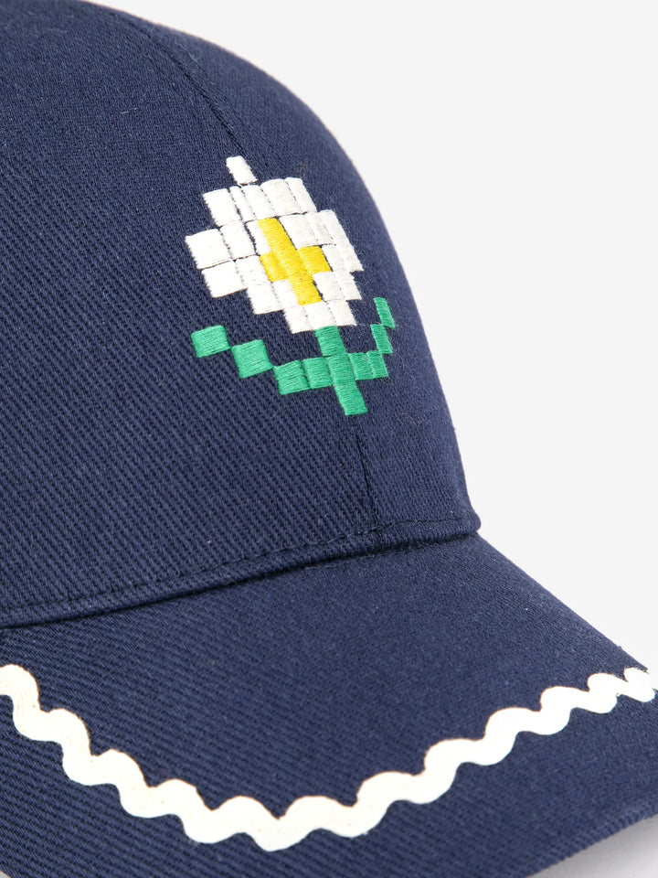 Pixel Daisy twill cap