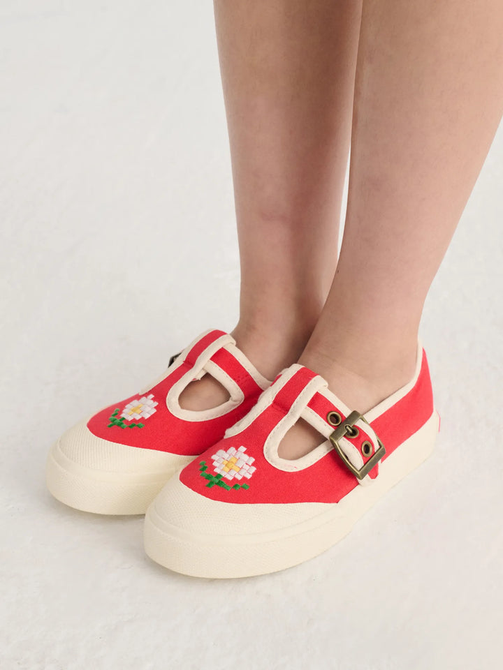 Pixel Daisy sneakers