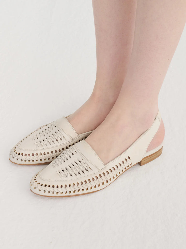 Braided leather slingback flat shoes