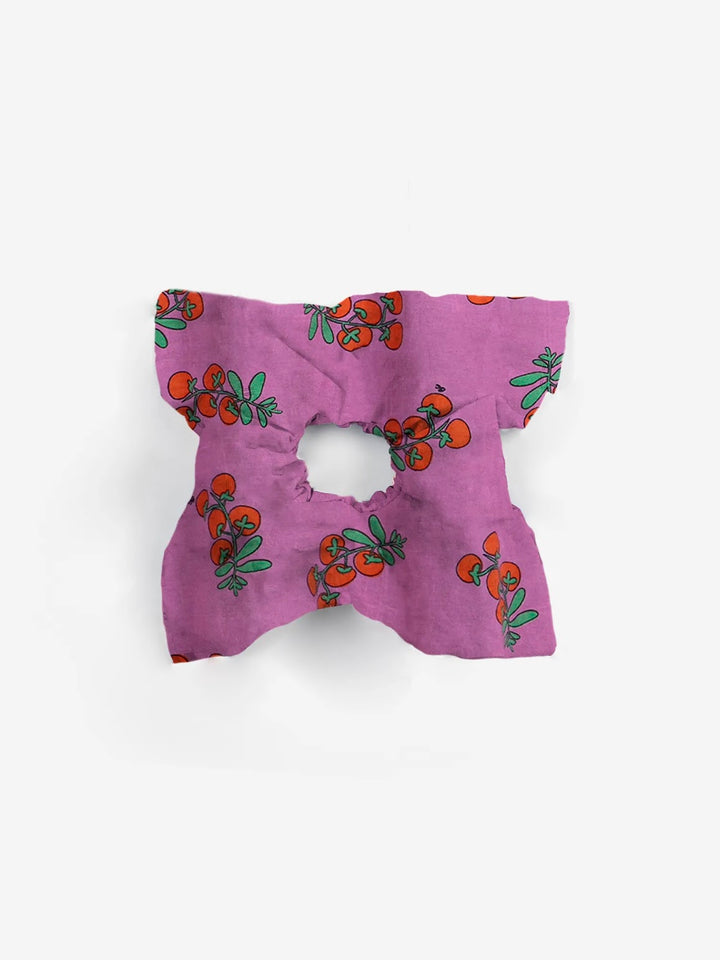Juicy tomatoes pattern scrunchy