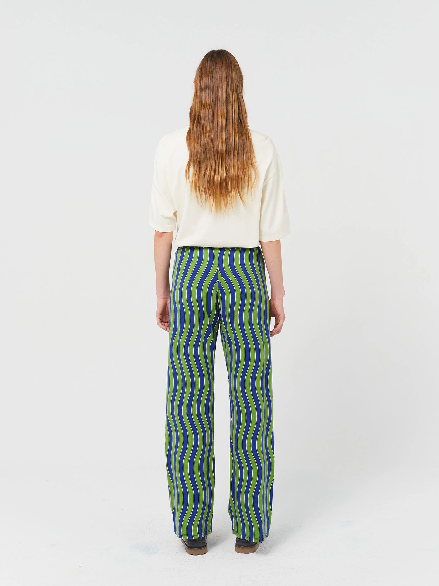 Pantalon imprimé vagues multicolores