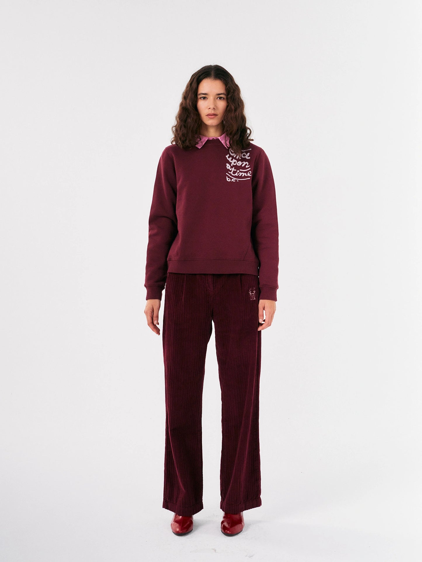 Faraway Castle pleated corduroy pants