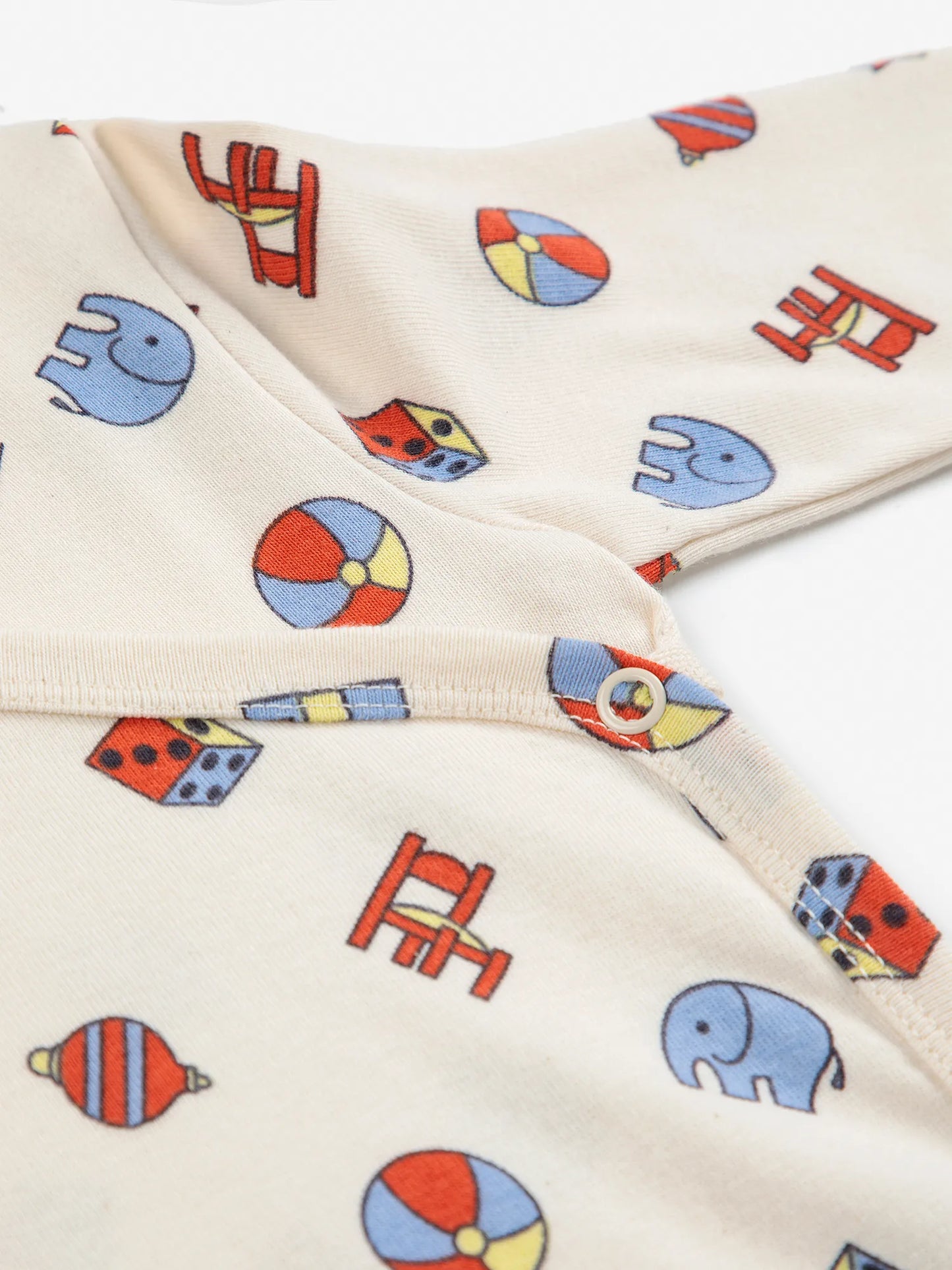 Toys all over body look