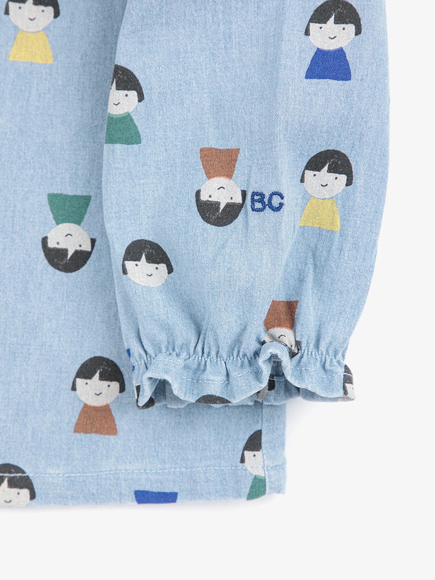 Game Pawns all over light denim blouse
