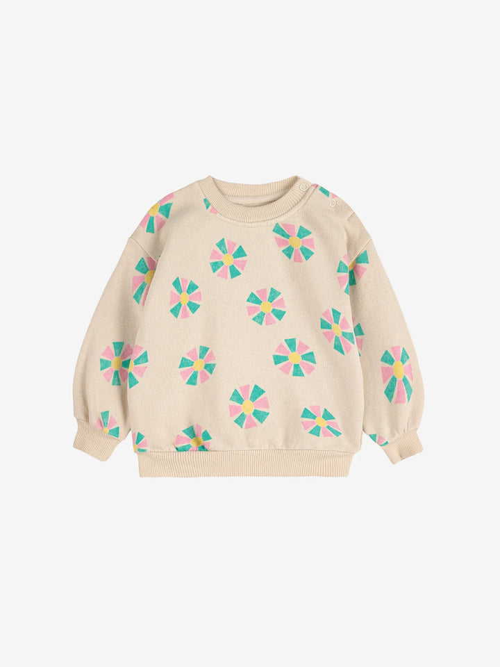 Kaleidoscope all over sweatshirt look