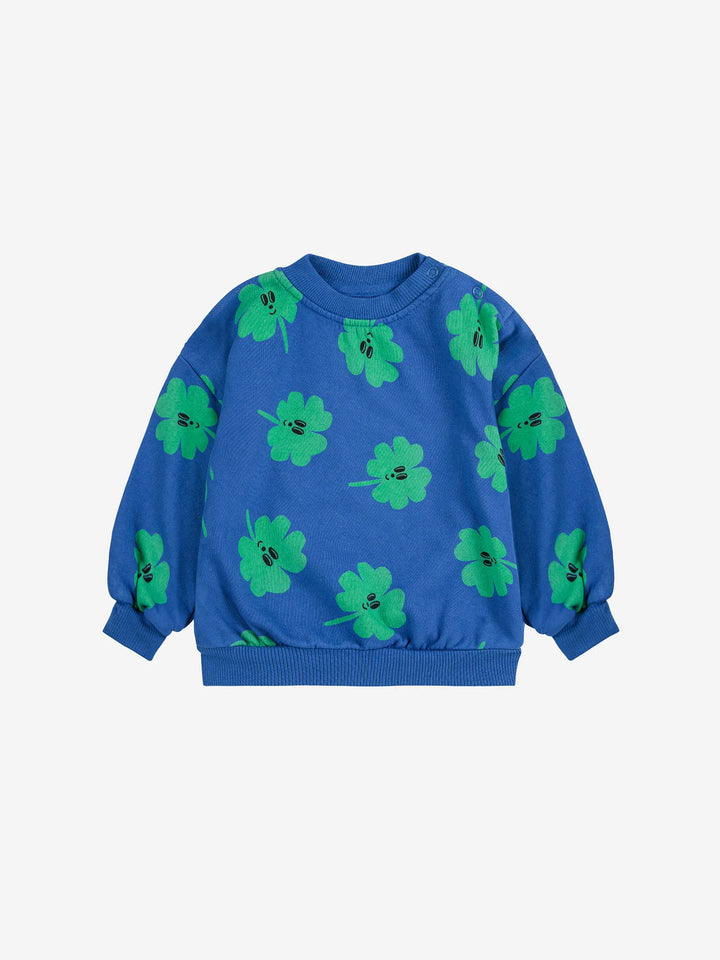 Lucky Clover all over sweatshirt look