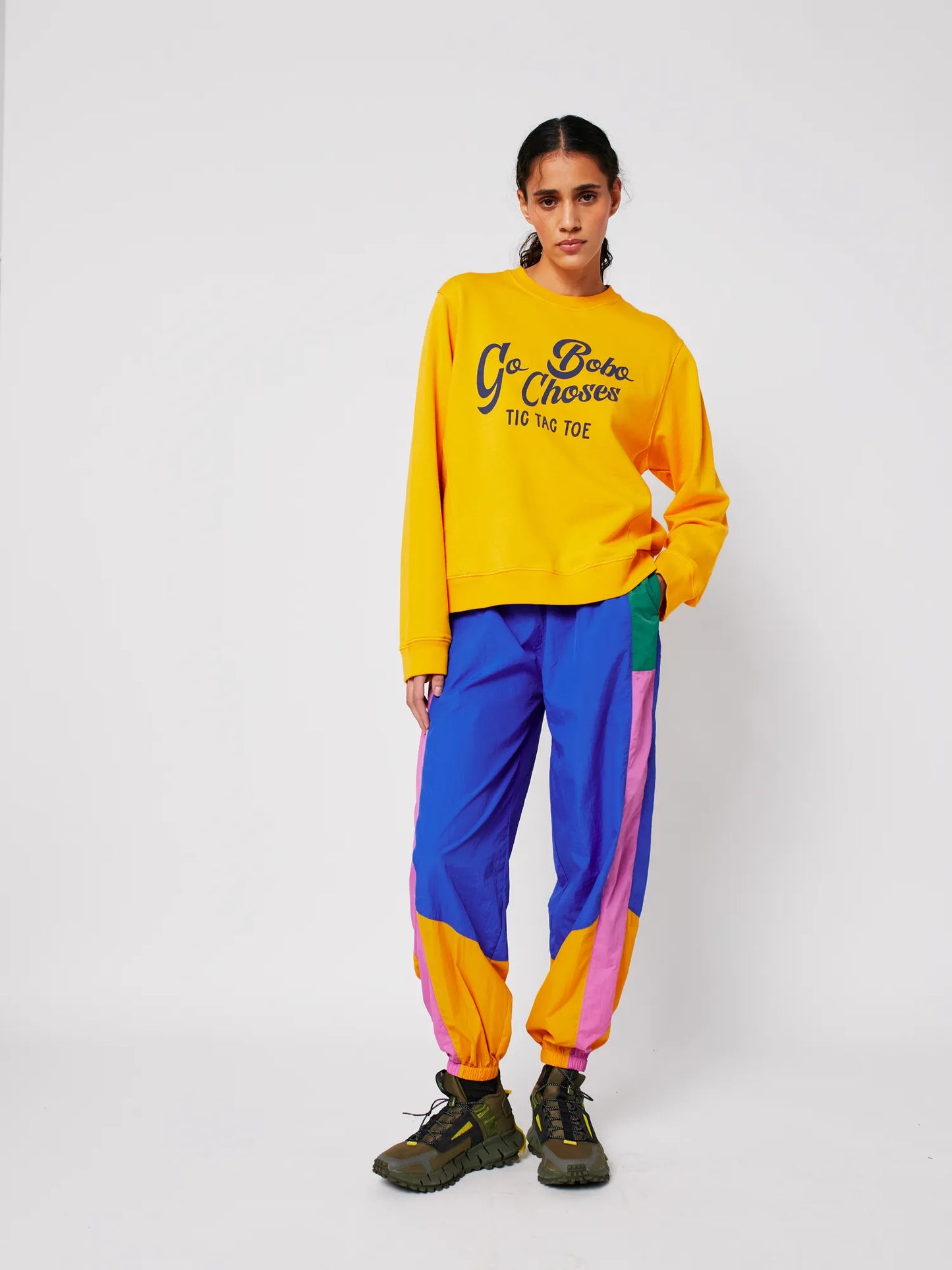 Tailliertes Sweatshirt Go Bobo