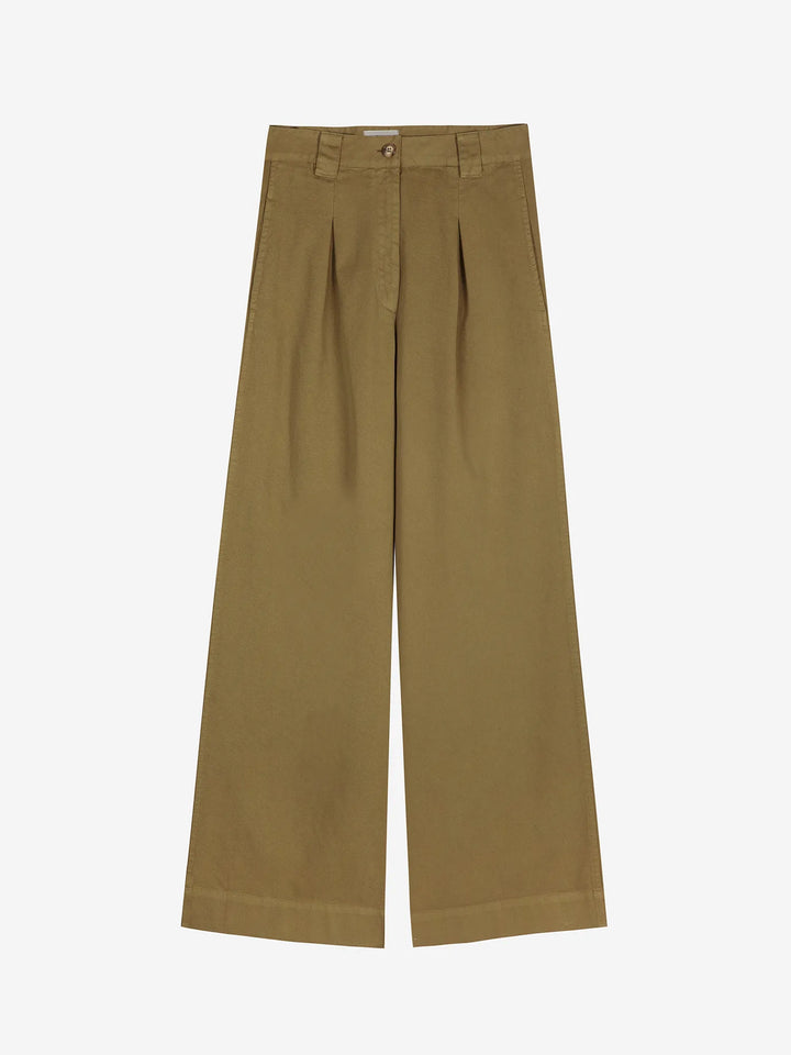 Pleated wide-leg pants