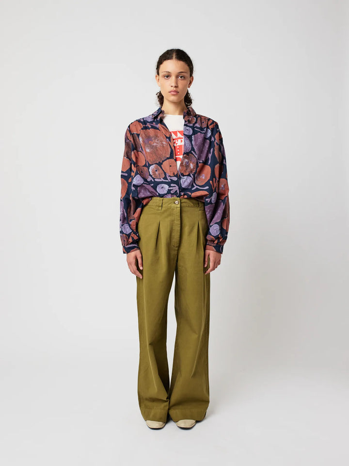 Pleated wide-leg pants