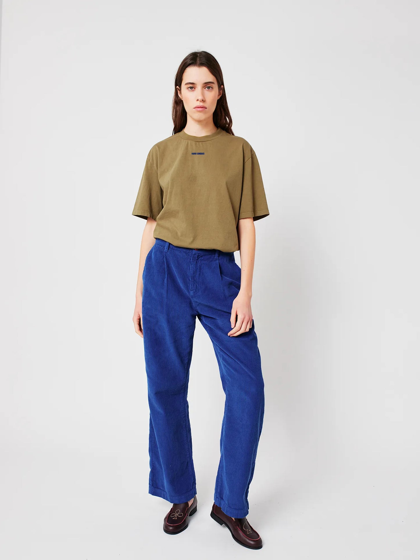 Blue pleated corduroy pants