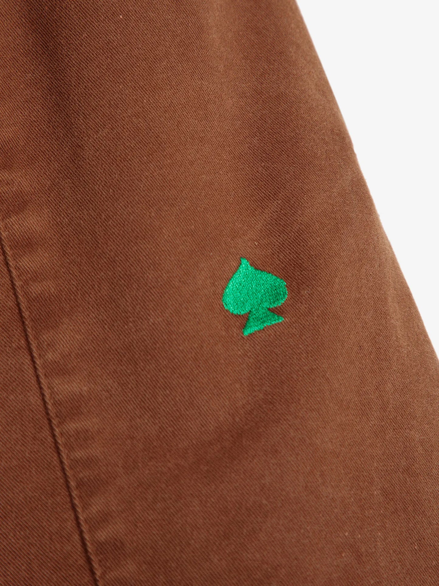 Cocoon-Hose Stickerei Braun