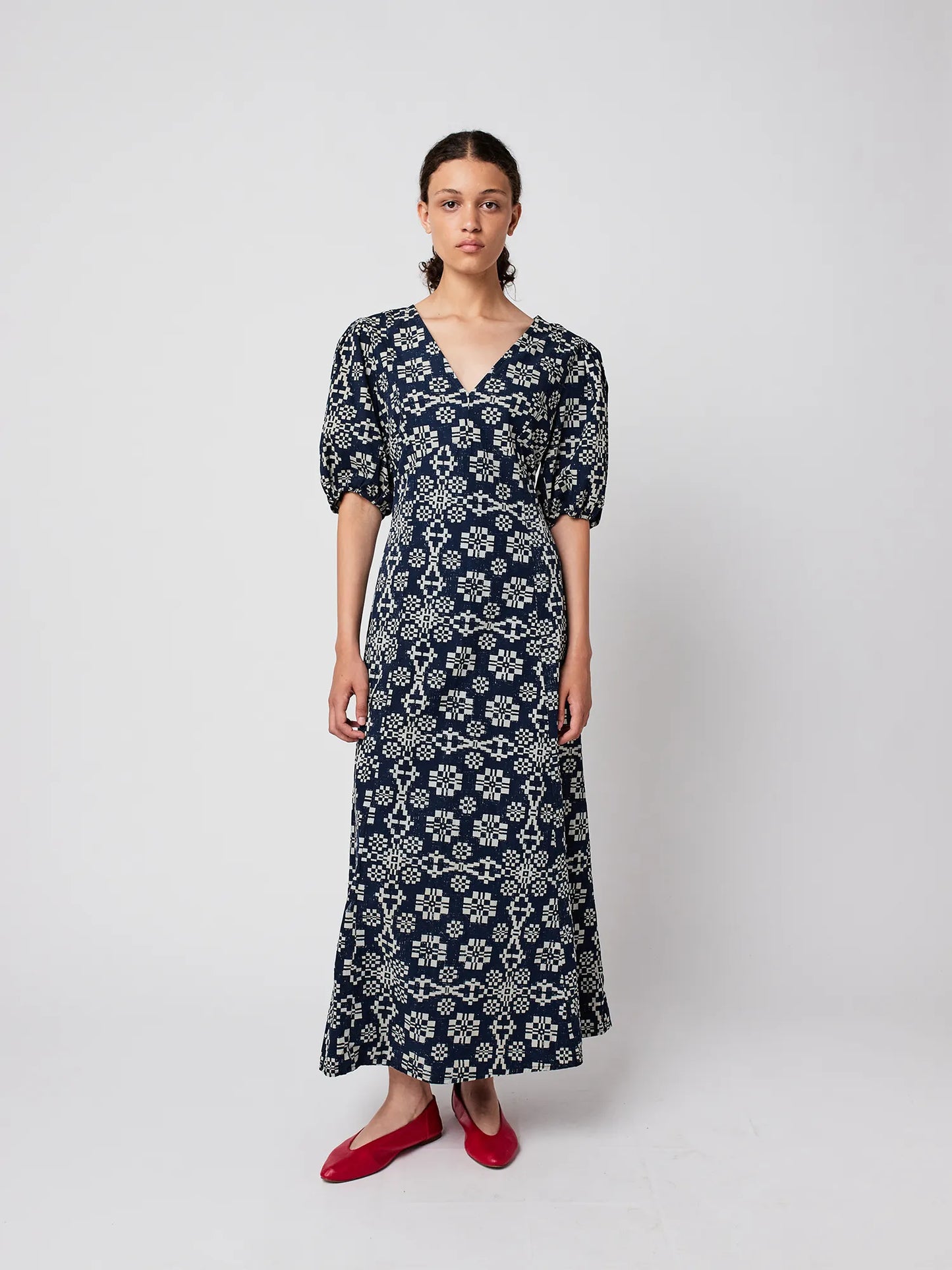 Ausgestelltes Kleid V-Ausschnitt Kaleidoscope-Print