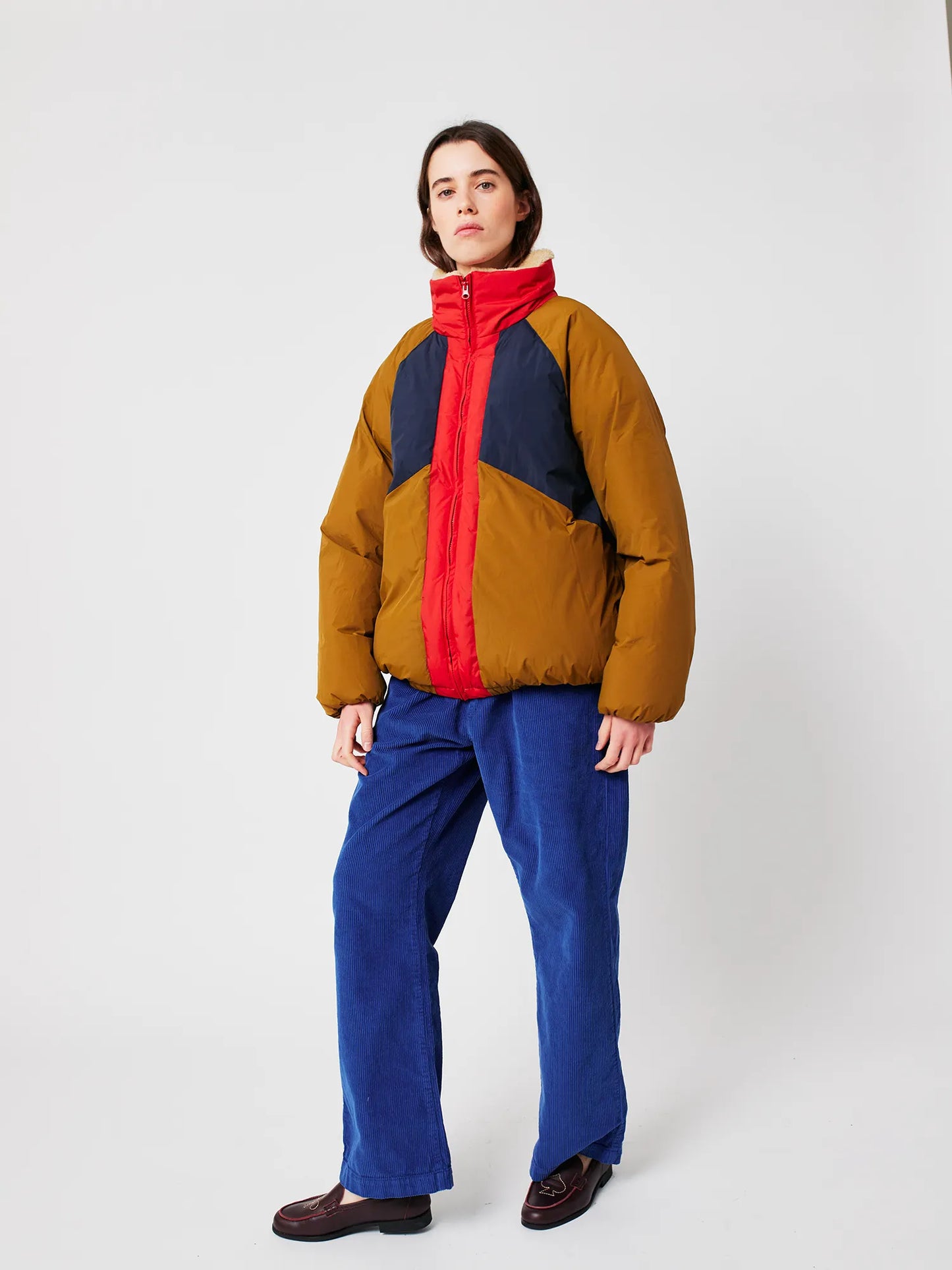 Color block ranglan sleeve padded puffer