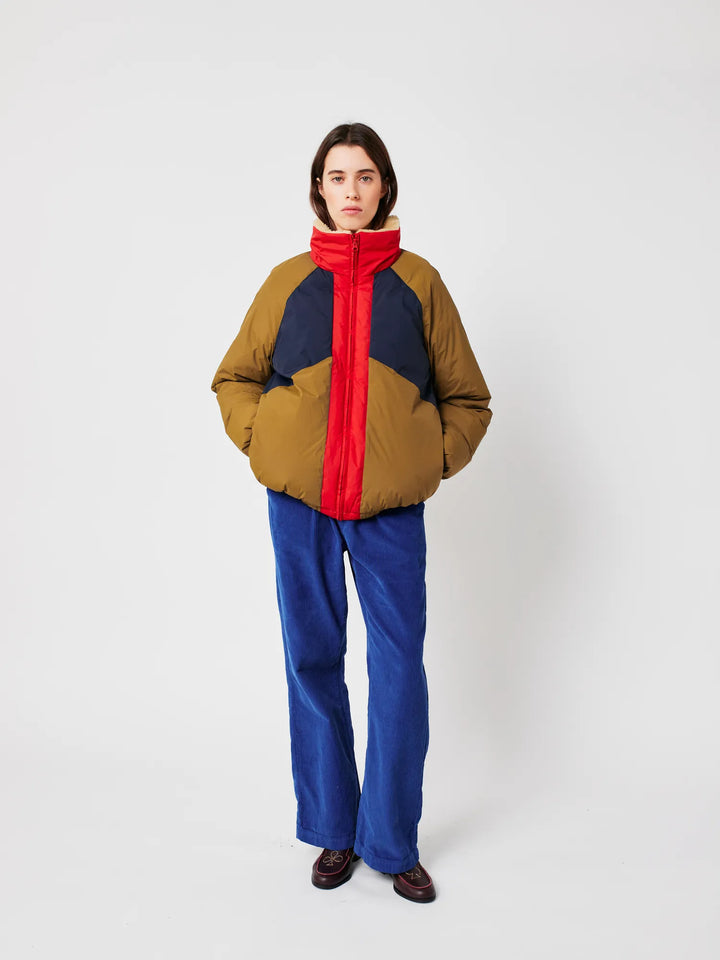 Color block ranglan sleeve padded puffer