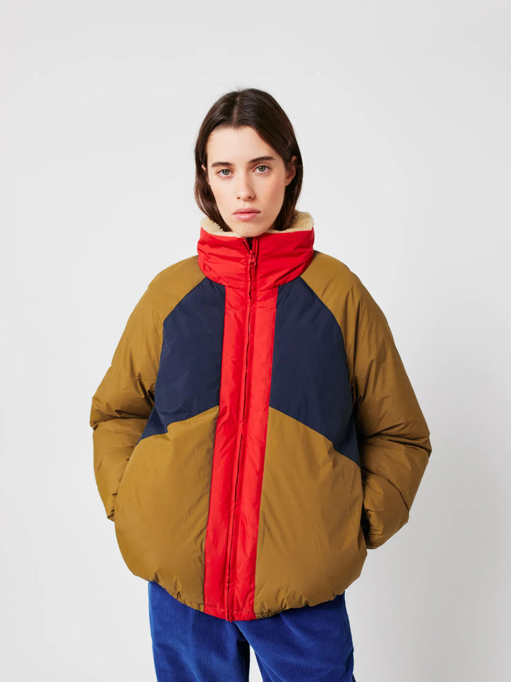 Color block ranglan sleeve padded puffer