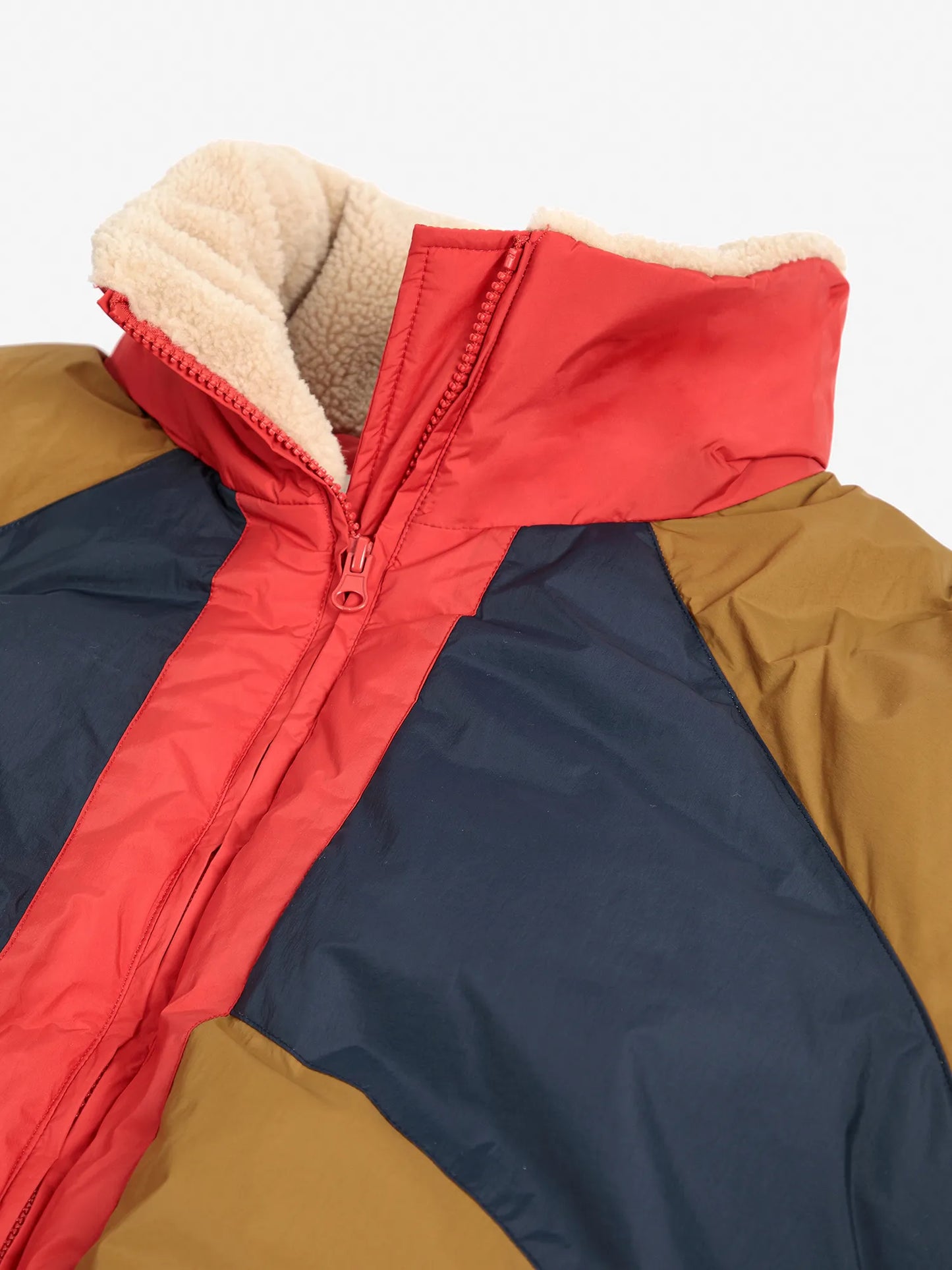 Color block ranglan sleeve padded puffer