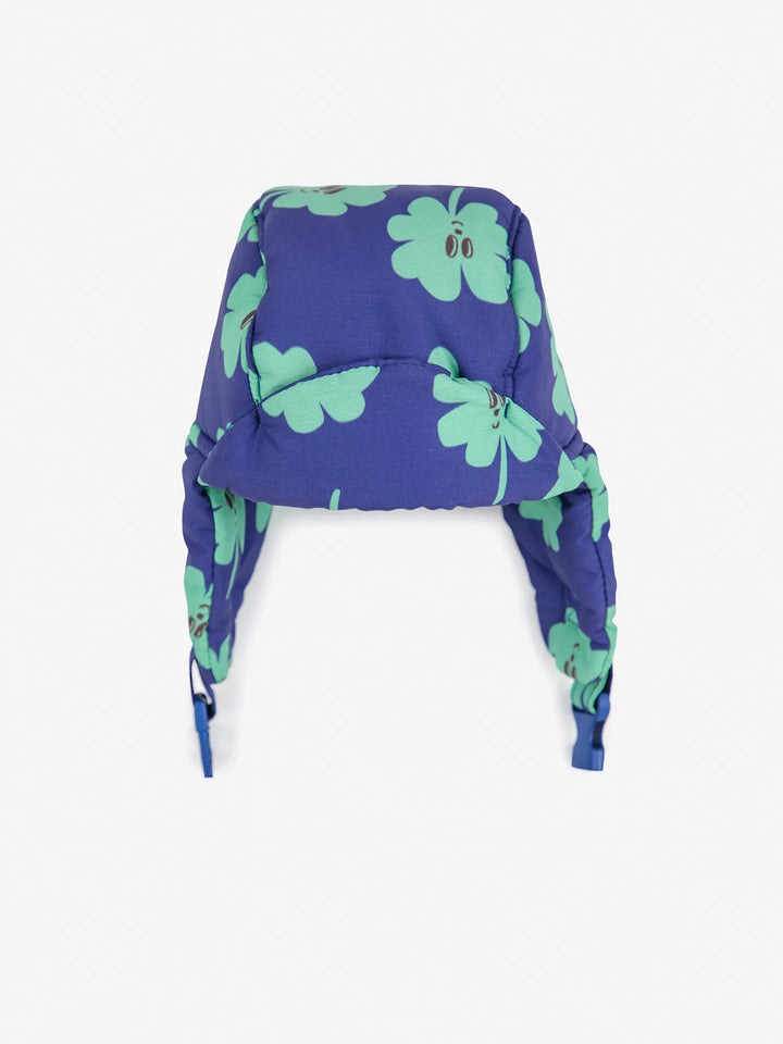 Wattierte Schapka Lucky Clover Allover