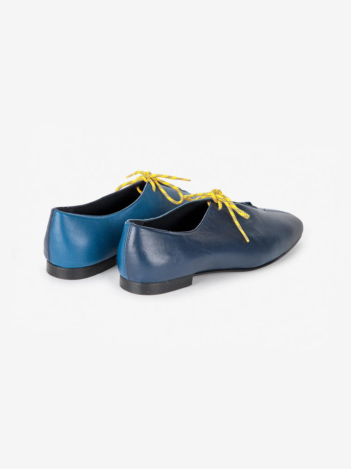 Color block ballet flats