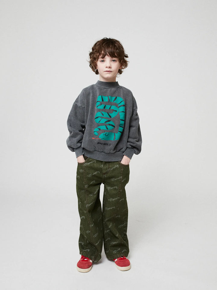 Memory all over denim pants look