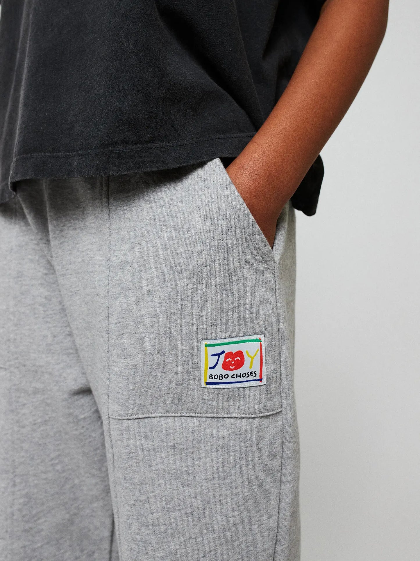 Smiling heather grey jogging pants