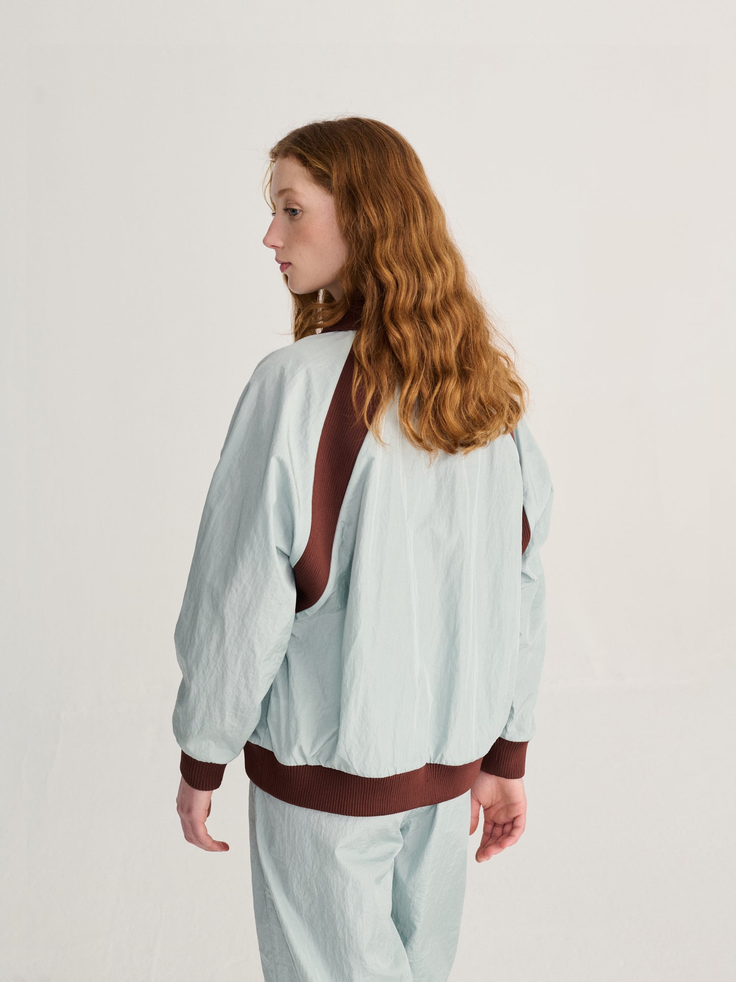 Shinny nylon sweatshirt