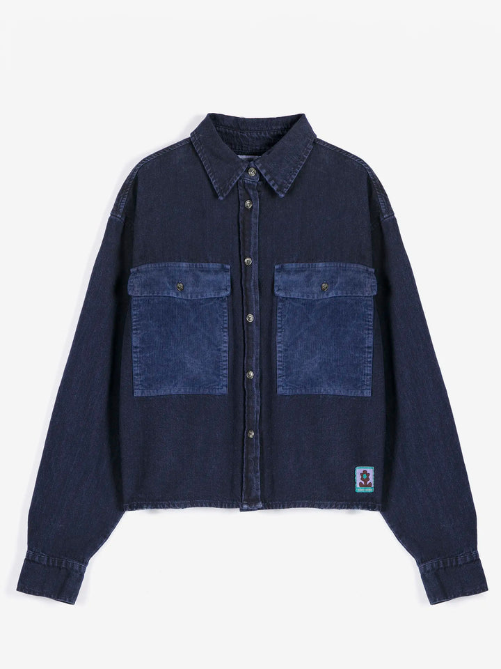 Big corduroy pockets light denim shirt