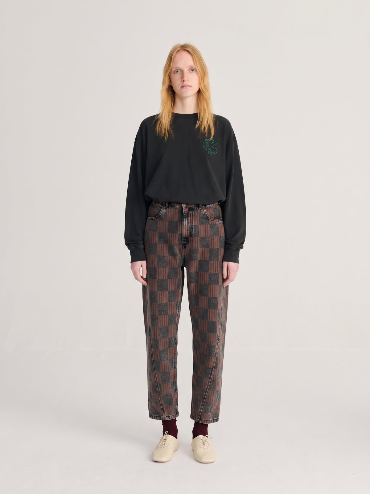 Almost Moiré all over mom fit jeans