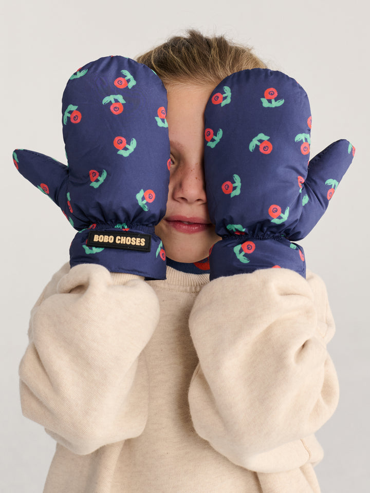 Stamp Bloom all over mittens