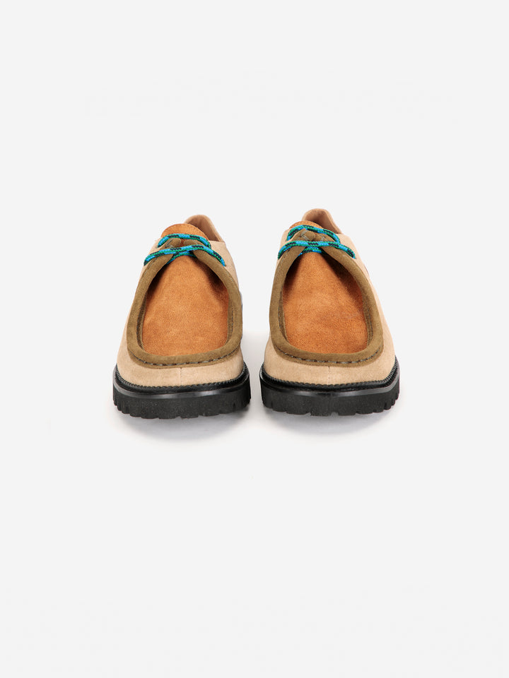 Color block suede wallabee shoes