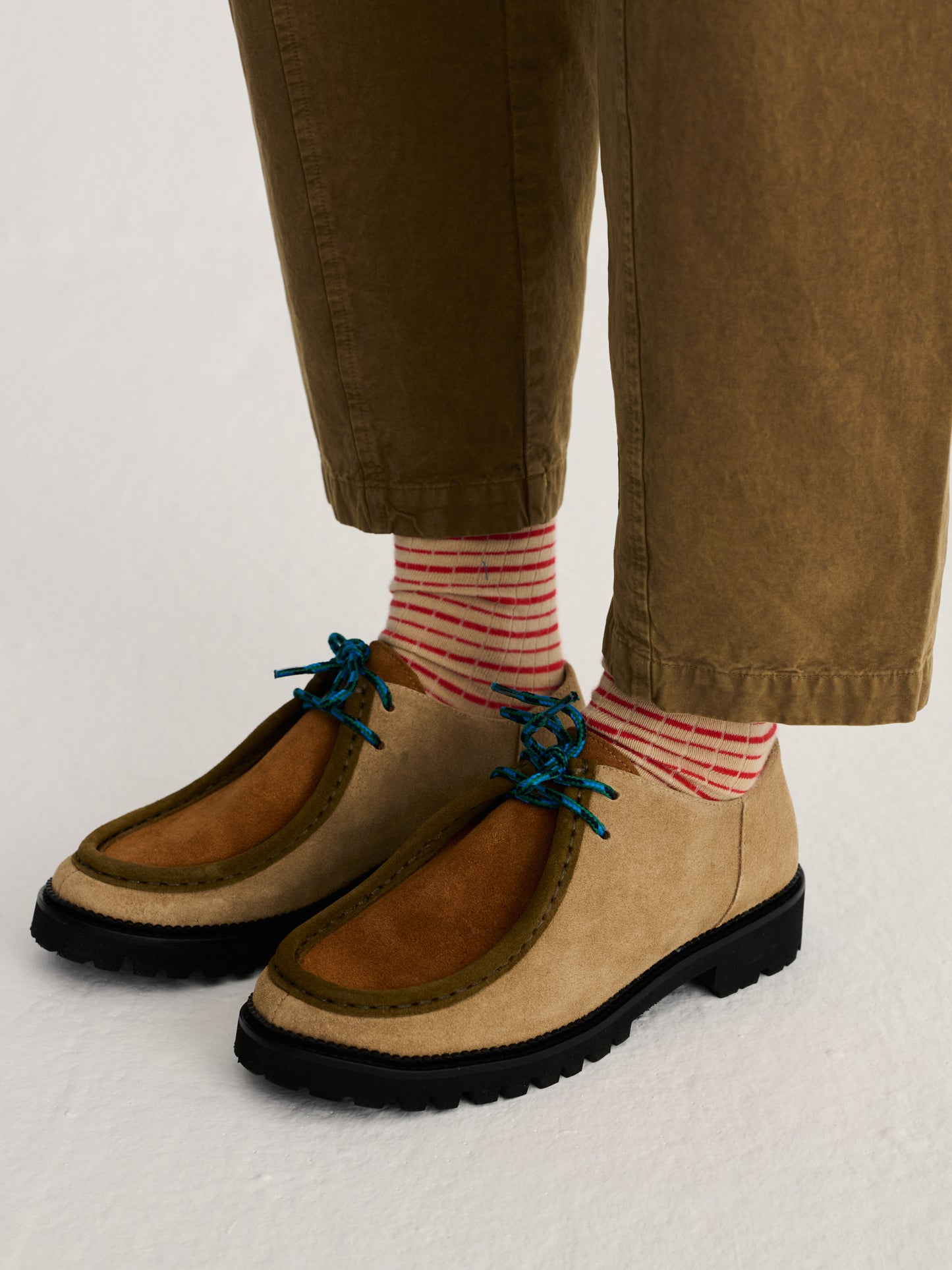 Color block suede wallabee shoes