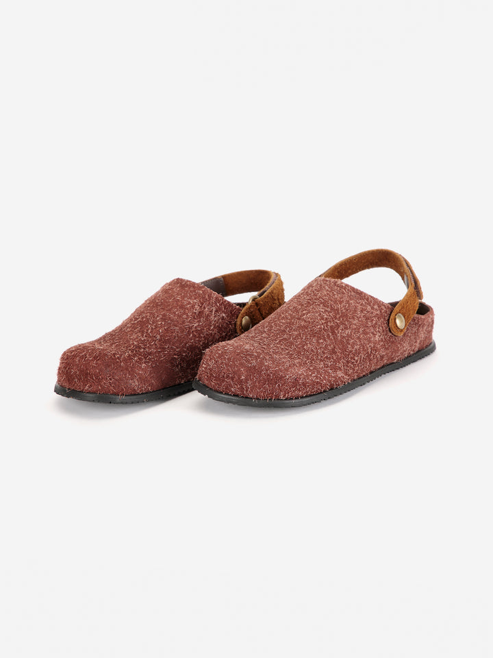 Garden furry leather clogs