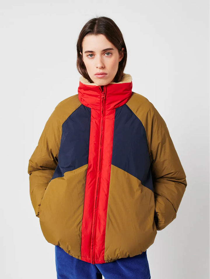 Color block ranglan sleeve padded puffer